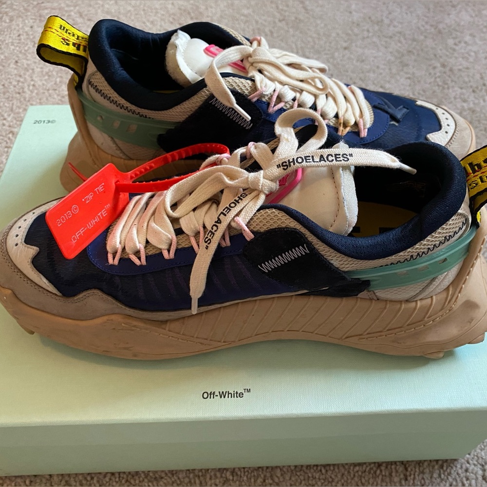 OFF-WHITE Odsy-1000